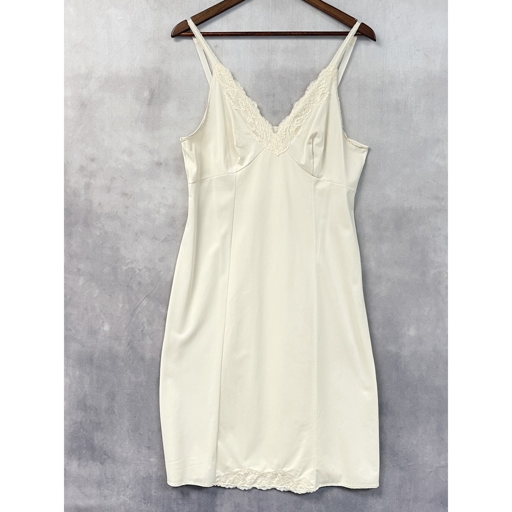 Shadowline Womens Lace Trim Slip Dress Size 38 Tall Coquette Vtg 70s USA Pinup